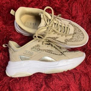 Guess woman’s Gold sneakers